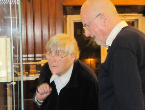 weiter durch Klick auf das Bild ...