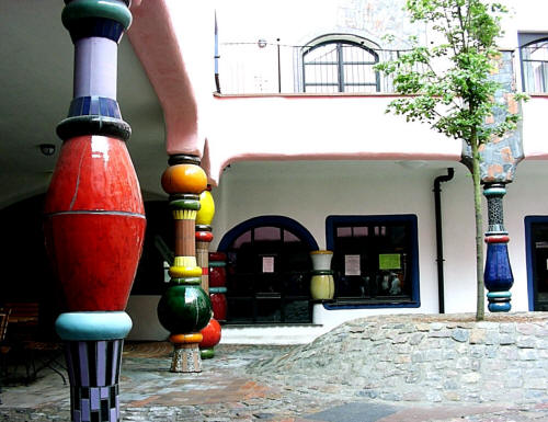 Hundertwasser: Die Gr�ne Zitadelle von Magdeburg